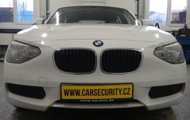 BMW 1 montáž zámku volantu Zeder lock