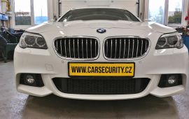 BMW 5 montáž autoalarmu Jablotron