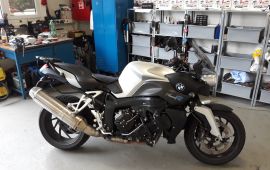 BMW K1200R instalace motoalarmu Pandora SMART MOTO