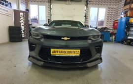 Chevrolet Camaro montáž vyhledávací jednotky GPS Dozor