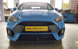 Ford Focus RS montáž VAM R1