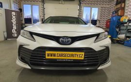 Toyota Camry hybrid montáž imobilizéru VAMPIRE Lite