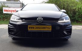 VW Golf VII R montáž záznamové kamery Viofo A129DUO