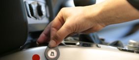 Elektromechanický zámek řazení Elektromechanický zámek řazení